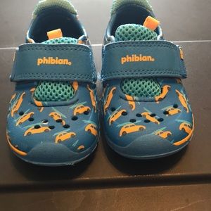 Stride Rite Phibian baby sandal size 5